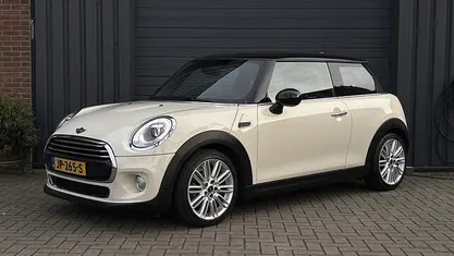 Occasion Mini Cooper Business 136 PK (100 kW) 2016 Wit Hatchback