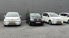 Zwart Gebruikt 2017 VW up! move up! Hatchback | € 7.200 (Eerlijke prijs)
