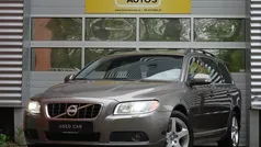 Grijs Gebruikt 2010 Volvo V70 Stationwagen | € 13.750 (Eerlijke prijs)
