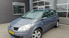 Gebruikt 2007 Renault Scénic II Business MPV | € 1.950 (Eerlijke prijs)