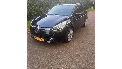 Zwart Occasion 2014 Renault Clio GrandTour Night&Day Stationwagen | € 4.499 (Eerlijke prijs)
