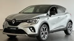 Grijs, metallic lak Gebruikt 2023 Renault Captur Techno SUV | € 26.195 (Eerlijke prijs)