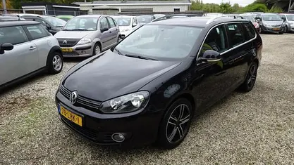 Zwart (metallic) Gebruikt 2010 VW Golf Comfortline Stationwagen | € 3.995 (Eerlijke prijs)