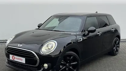 Zwart Occasion 2018 Mini Cooper Clubman Business Stationwagen | € 18.895 (Eerlijke prijs)