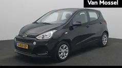 Zwart Gebruikt 2020 Hyundai i10 Comfort Hatchback | € 10.240 (Eerlijke prijs)