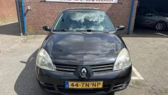 Gebruikt 2006 Renault Clio II Campus Hatchback | € 750 (Eerlijke prijs)