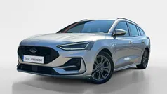 Grijs Gebruikt 2023 Ford Focus ST-Line Stationwagen | € 25.450 (Eerlijke prijs)
