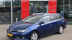 Blauw Gebruikt 2018 Toyota Auris Hybrid Stationwagen | € 18.400 (Goede deal)