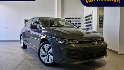 Nieuw VW Golf VIII Edition 204 PK (150 kW) 2026 Grijs Hatchback