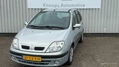 Gebruikt 2001 Renault Scénic MPV | € 999 (Eerlijke prijs)