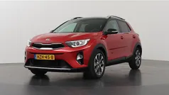 Rood Gebruikt 2019 Kia Stonic SUV | € 20.435 (Eerlijke prijs)