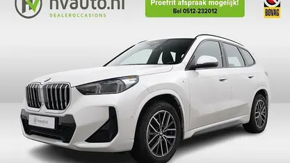 Wit (metallic) Occasion 2025 BMW X1 M Sport SUV | € 44.245 (Super prijs)