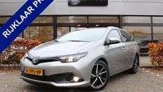 Gebruikt 2019 Toyota Auris Hybrid Stationwagen | € 18.950 (Eerlijke prijs)