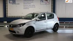 Gebruikt 2011 Dacia Sandero Hatchback | € 4.450 (Eerlijke prijs)