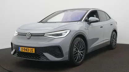 Grijs Gebruikt 2023 VW ID.5 Pro SUV | € 29.900 (Eerlijke prijs)