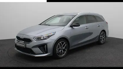 Grijs Gebruikt 2021 Kia Ceed GT-Line Hatchback | € 21.940 (Eerlijke prijs)