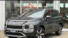 Gebruikt 2025 Mitsubishi Outlander P-HEV Edition SUV | € 51.950 (Goede deal)
