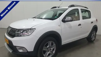 Occasion Dacia Sandero Stepway 90 PK (66 kW) 2019 Wit Hatchback