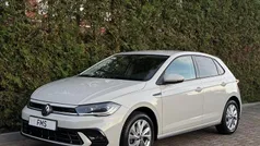 Grijs (metallic) Gebruikt 2024 VW Polo R-line Hatchback | € 25.890 (Eerlijke prijs)