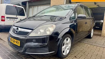 Occasion 2006 Opel Zafira Executive MPV | € 1.295 (Goede deal)