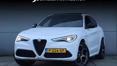 Wit Gebruikt 2022 Alfa Romeo Stelvio Veloce SUV | € 53.745 (Eerlijke prijs)