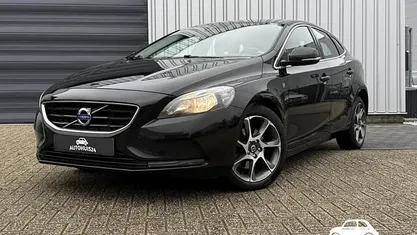 Occasion 2016 Volvo V40 Ocean Race Hatchback | € 12.925 (Eerlijke prijs)