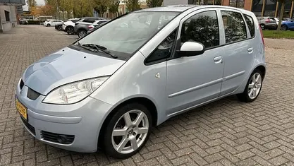 Blauw Gebruikt 2007 Mitsubishi Colt Inform Hatchback | € 1.995 (Eerlijke prijs)