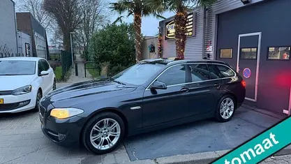 Grijs Gebruikt 2011 BMW 523 Executive Stationwagen | € 9.749 (Eerlijke prijs)