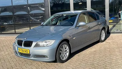 Occasion BMW 318 Executive 129 PK (94 kW) 2006 Grijs Sedan