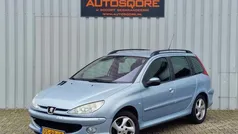 Grijs Gebruikt 2005 Peugeot 206 Stationwagen | € 2.250 (Eerlijke prijs)