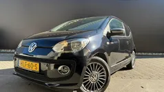 Zwart Gebruikt 2014 VW up! high up! Hatchback | € 5.950 (Goede deal)