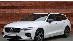 Wit Gebruikt 2023 Volvo V60 Ultimate Stationwagen | € 38.750 (Eerlijke prijs)