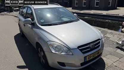 Gebruikt 2007 Kia Ceed Hatchback | € 1.750 (Eerlijke prijs)