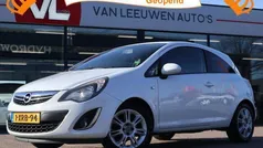 Wit, metallic lak Gebruikt 2014 Opel Corsa Hatchback | € 3.448 (Eerlijke prijs)