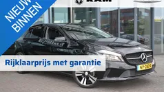 Zwart Gebruikt 2017 Mercedes A160 Business Hatchback | € 19.645 (Eerlijke prijs)
