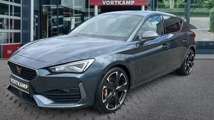 Gebruikt 2022 Cupra Leon VZ Hatchback | € 28.500 (Eerlijke prijs)