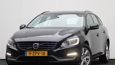 Gebruikt 2014 Volvo V60 Momentum Stationwagen | € 6.900 (Eerlijke prijs)