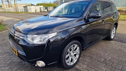 Occasion Mitsubishi Outlander Intense+ 121 PK (88 kW) 2013 SUV