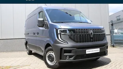 Occasion 2025 Renault Master Van | € 41.990 (Goede deal)