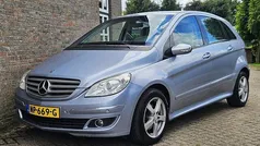 Blauw Gebruikt 2005 Mercedes B200 MPV | € 3.250 (Goede deal)
