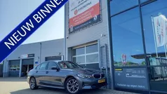Grijs Gebruikt 2020 BMW 318 Executive Sedan | € 28.950 (Goede deal)