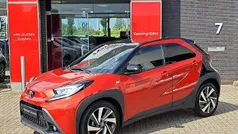 Rood Gebruikt 2022 Toyota Aygo Envy Hatchback | € 20.900 (Eerlijke prijs)