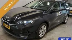 Zwart Gebruikt 2023 Kia Ceed Sportswagon Stationwagen | € 19.999 (Eerlijke prijs)