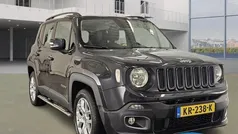 Zwart Gebruikt 2016 Jeep Renegade Longitude SUV | € 15.250 (Eerlijke prijs)