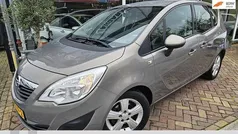 Bruin Gebruikt 2011 Opel Meriva Edition MPV | € 3.750 (Eerlijke prijs)