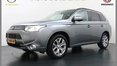 Grijs Gebruikt 2014 Mitsubishi Outlander Instyle SUV | € 9.795 (Super prijs)