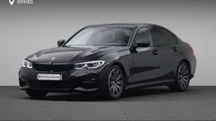Gebruikt 2022 BMW 318 Comfort Edition Sedan | € 34.880 (Eerlijke prijs)
