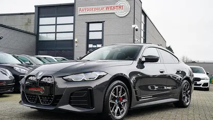 Occasion 2024 BMW i4 Executive Sedan | € 50.995 (Super prijs)