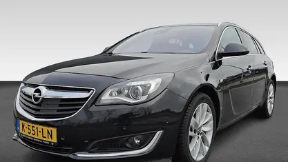 Zwart Gebruikt 2014 Opel Insignia Cosmo Stationwagen | € 12.930 (Eerlijke prijs)