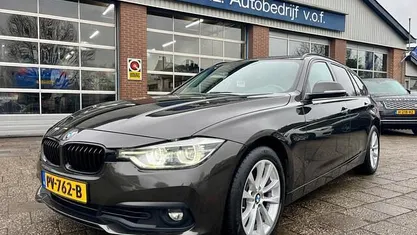Occasion 2017 BMW 318 Executive Stationwagen | € 13.750 (Goede deal)